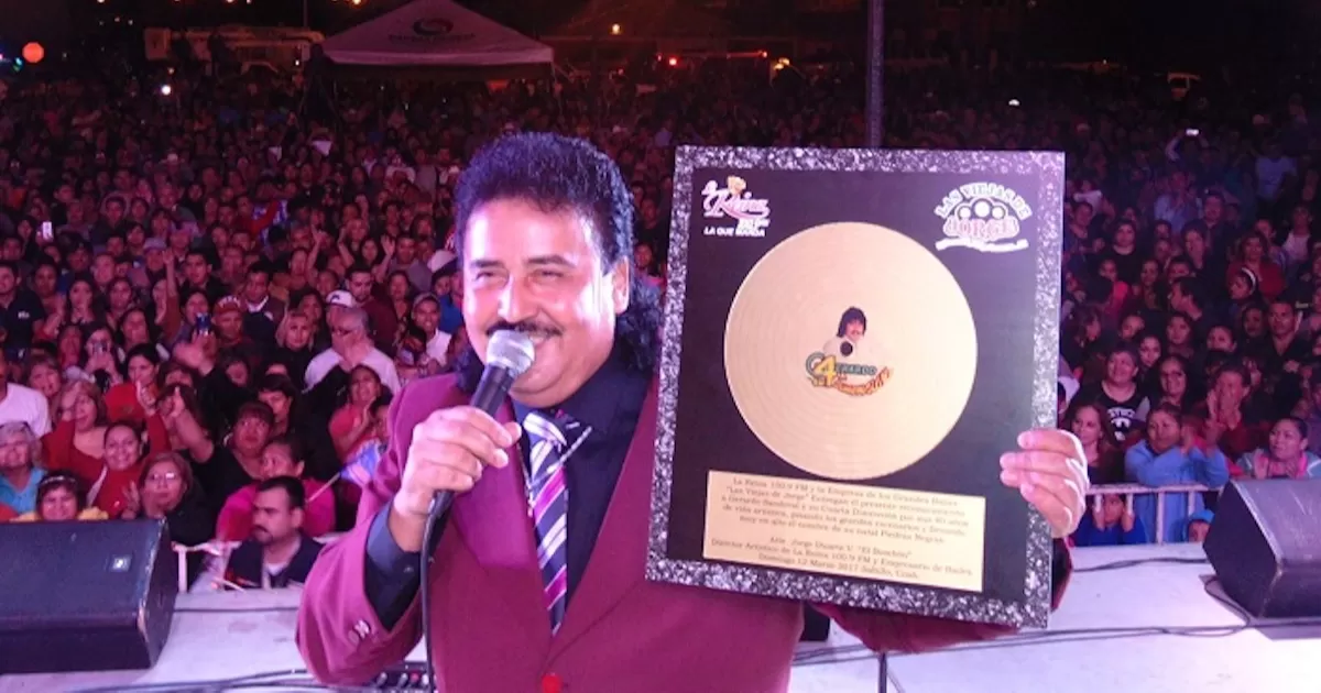 El cantante Gerardo Sandoval fue internado por un derrame cerebral