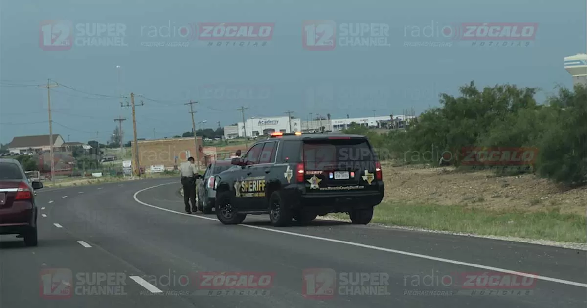 SegÃºn el sheriff Tom Schmerber, quienes se implican en violaciones de trÃ¡nsito son personas que o estÃ¡n pendientes con la justicia, o intentan llevar indocumentados desde esta frontera al interior.