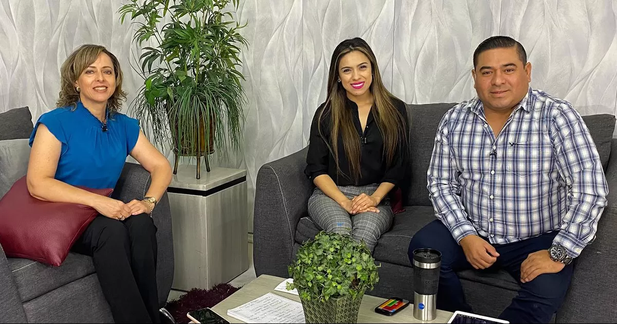 Conducido por Emanuel Infante y Claudia SÃ¡nchez