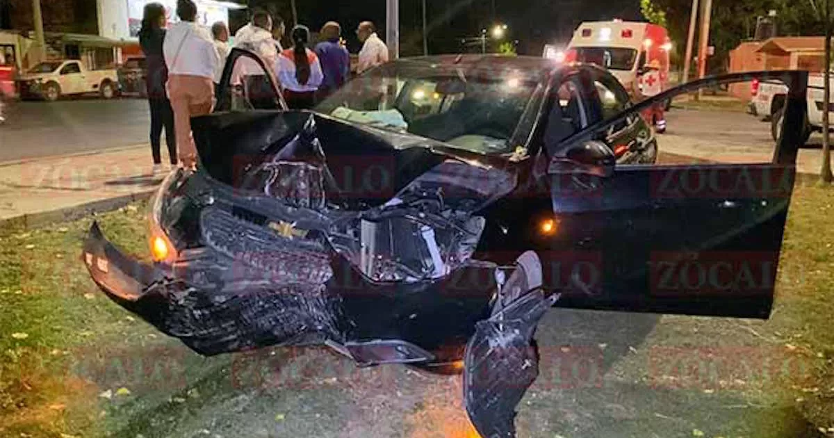 Embarazada entra en labor de parto tras accidente vial en Paseo de la Reforma en Saltillo
