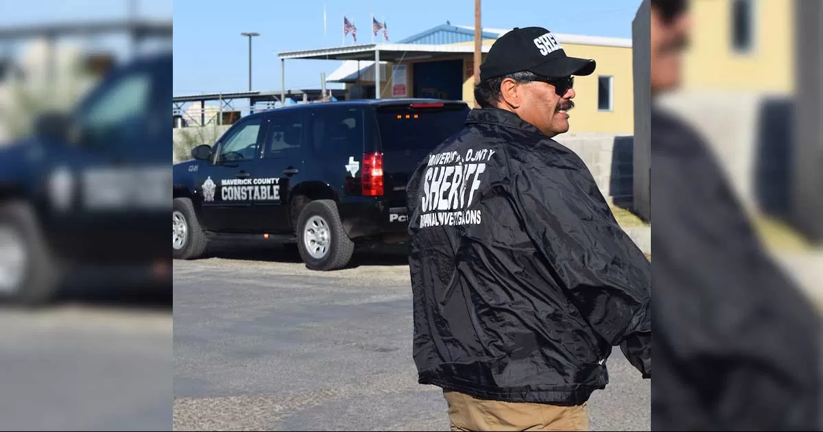 Entre los afectados se encuentra la compaÃ±Ã­a Spectrum, ya que los ladrones se llevaron la escalera de 28 pies de largo que el empleado tenia en el vehÃ­culo de esa compaÃ±Ã­a.