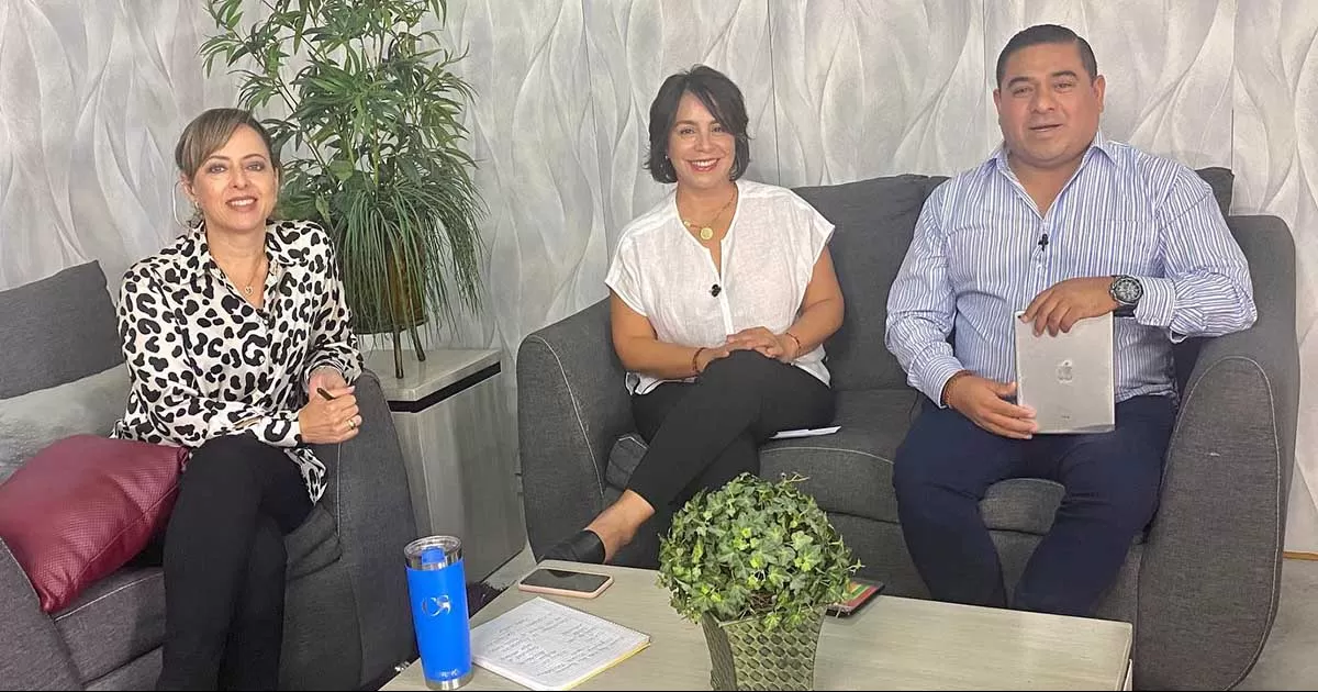 Conducido por Emanuel Infante y Claudia SÃ¡nchez