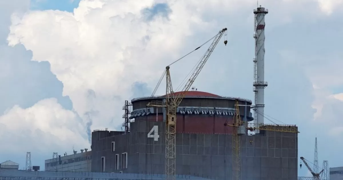 Ucrania cierra reactor de central nuclear de Zaporiyia por ataques