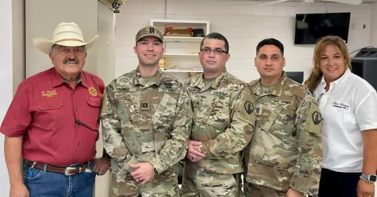 La idea de esta encuesta, es saber directamente del ciudadano lo que hace falta en su colonia; afortunadamente las personas pudieron responder y atender cada una de las preguntas realizadas por los militares.