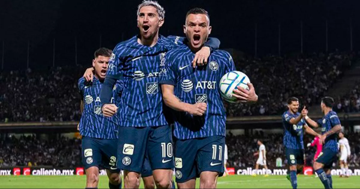 Las Ãguilas del AmÃ©rica golearon 3-0 a los Pumas de la UNAM, con Dani Alves de titular, este sÃ¡bado en el estadio OlÃ­mpico Universitario.