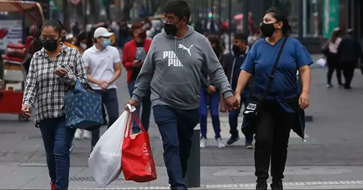 El paÃ­s acumula 6 millones 925 mil 668 contagios y 328 mil 724 defunciones por coronavirus, de acuerdo con la SecretarÃ­a de Salud.