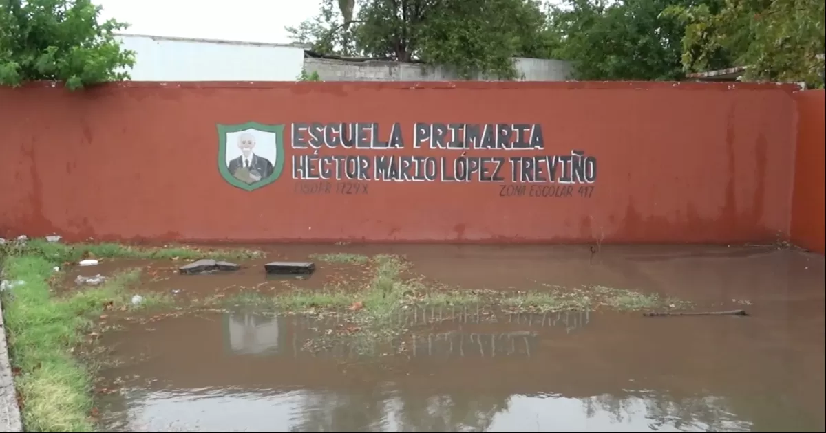 Ramiro RÃ­os indicÃ³ que, el recurso tardarÃ¡ pero finalmente llegarÃ¡ para reconstruir el plantel al cual se han destinado 600 mil pesos para la reconstrucciÃ³n de la escuela HÃ©ctor Mario LÃ³pez.