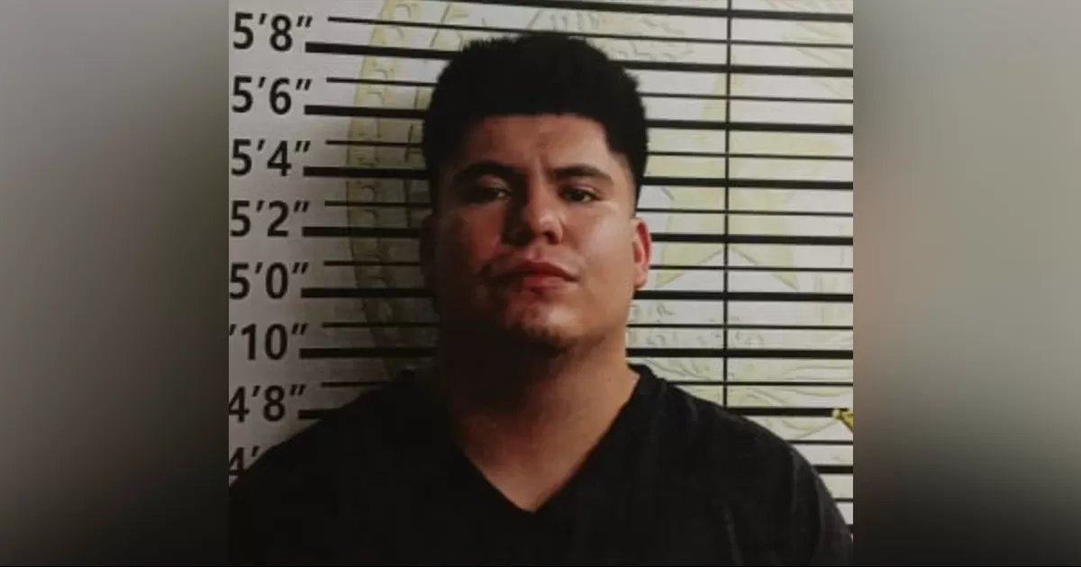 Joven preso por viajar a 97 mph en una zona de 60 en Eagle Pass