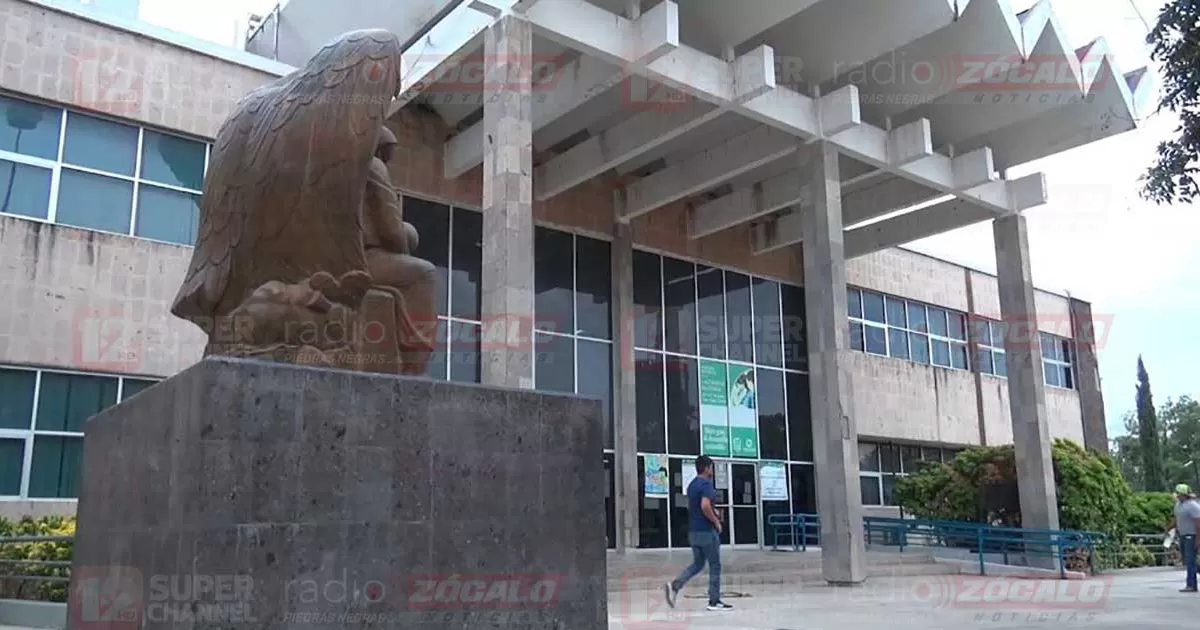 El lesionado intentÃ³ perforar una bala con un desarmador para hacerse un collar, pero esta se activÃ³.