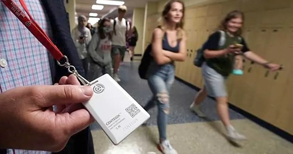 Tras tiroteo en primaria de Uvalde, mÃ¡s escuelas en EU estÃ¡n implementando sistemas de alerta con botones de pÃ¡nico para nuevo ciclo