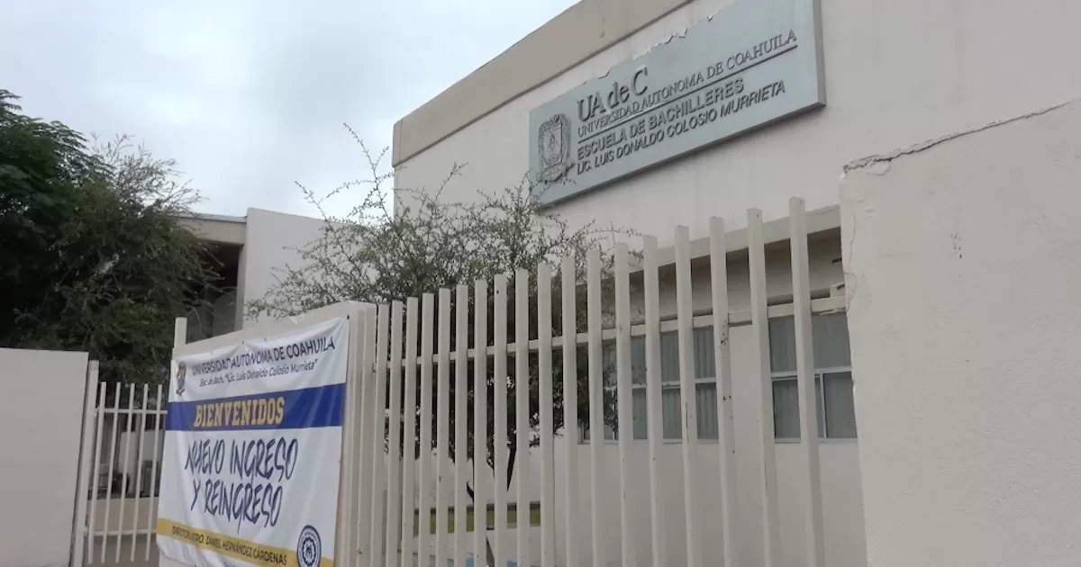 Daniel HernÃ¡ndez CÃ¡rdenas, director del plantel, dijo que la primera semana de clases fue normal, aunque hubo algunos jÃ³venes con problemas de ansiedad