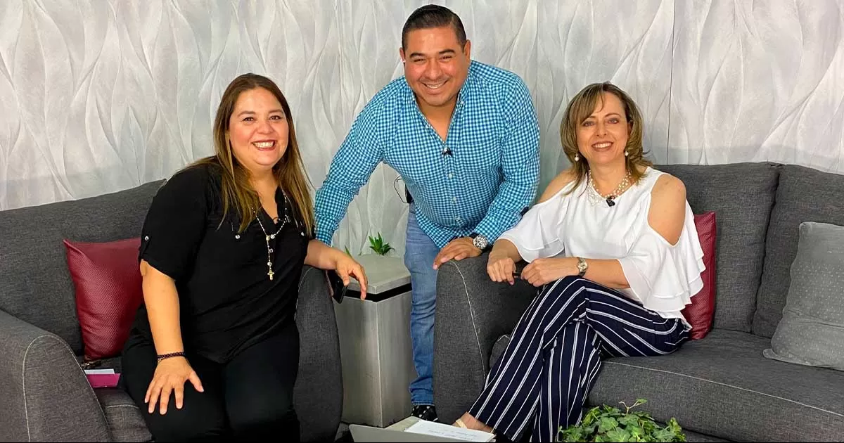 Conducido por Emanuel Infante y Claudia SÃ¡nchez