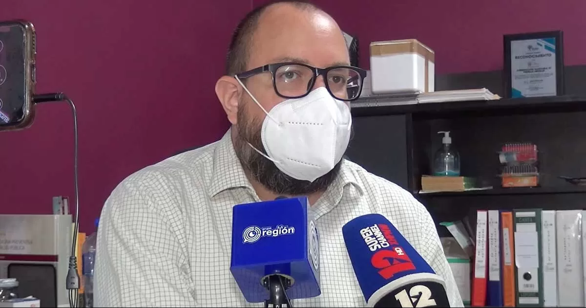 El doctor Moscoso GonzÃ¡lez comentÃ³ que esta libertad en el uso de la mascarilla se da tomando en cuenta el semÃ¡foro epidemiolÃ³gico verde que existe en el estado.