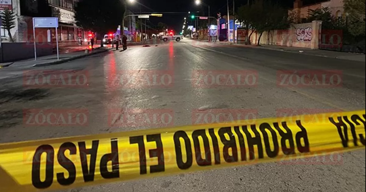 Atropellan y matan a mujer en calles de la Zona Centro de Saltillo; responsable huyó