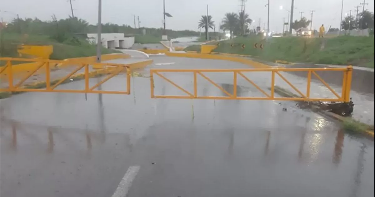 En secundarias como la TÃ©cnica 5 y la Salinas Carranza se suspendieron clases