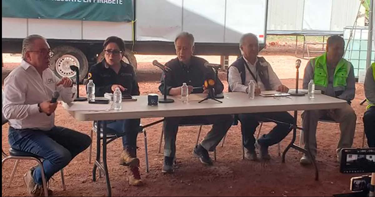 El director de la CFE comentÃ³ que los trabajos para extraer los cadÃ¡veres de los mineros demorarÃ¡n entre seis a once meses