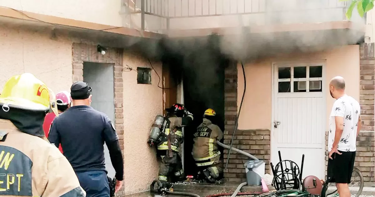 El sujeto fue trasladado de emergencia por los paramÃ©dicos de Bomberos al hospital general Salvador ChavarrÃ­a