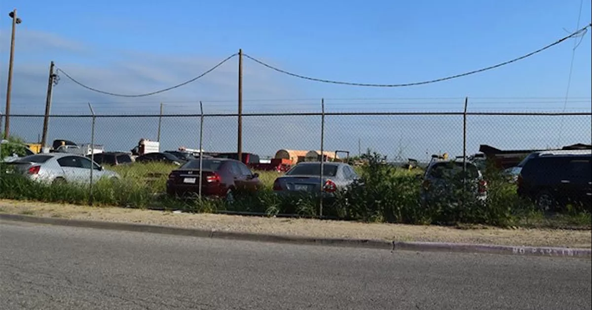 Sheriff prepara subasta de vehículos confiscados en Eagle Pass