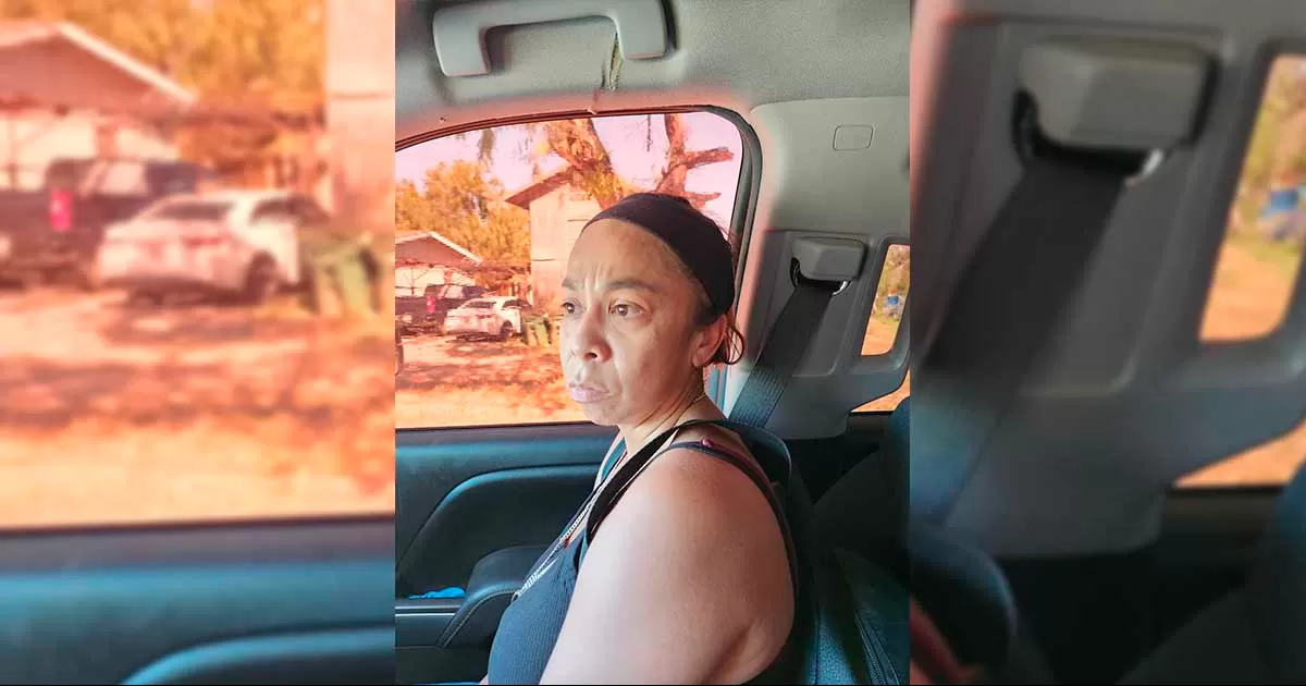 Oficiales del Sheriff arrestaron a la mujer por contar con una orden de arresto por contrabando de personas