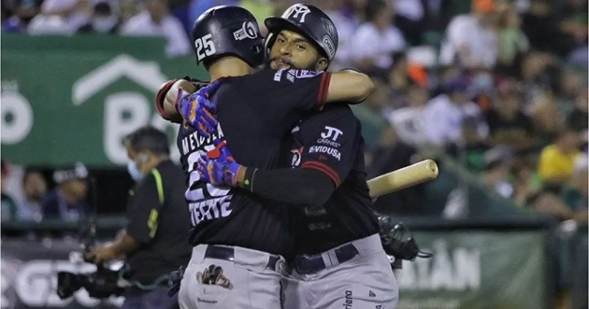 Acaricia Sultanes título de la LMB