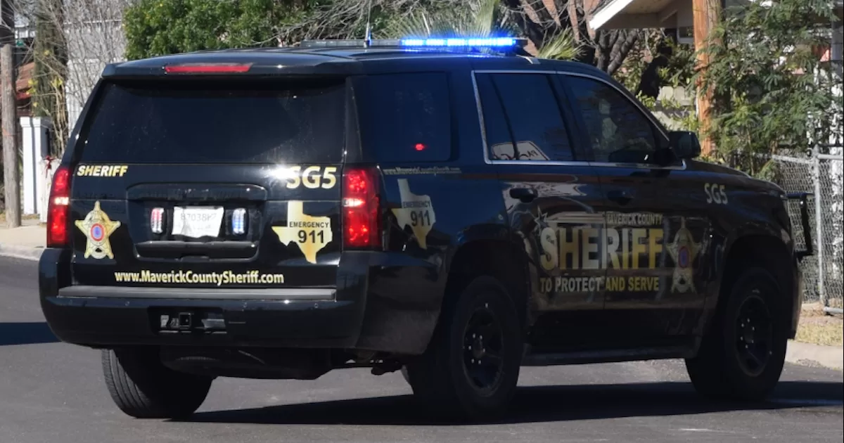 Acusa al exnovio de amenazarla con herirla en Eagle Pass