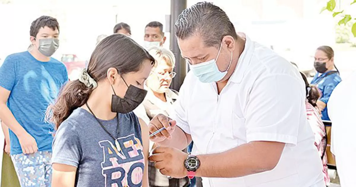 "Abandonan" a 46 mil menores; no hay vacunas