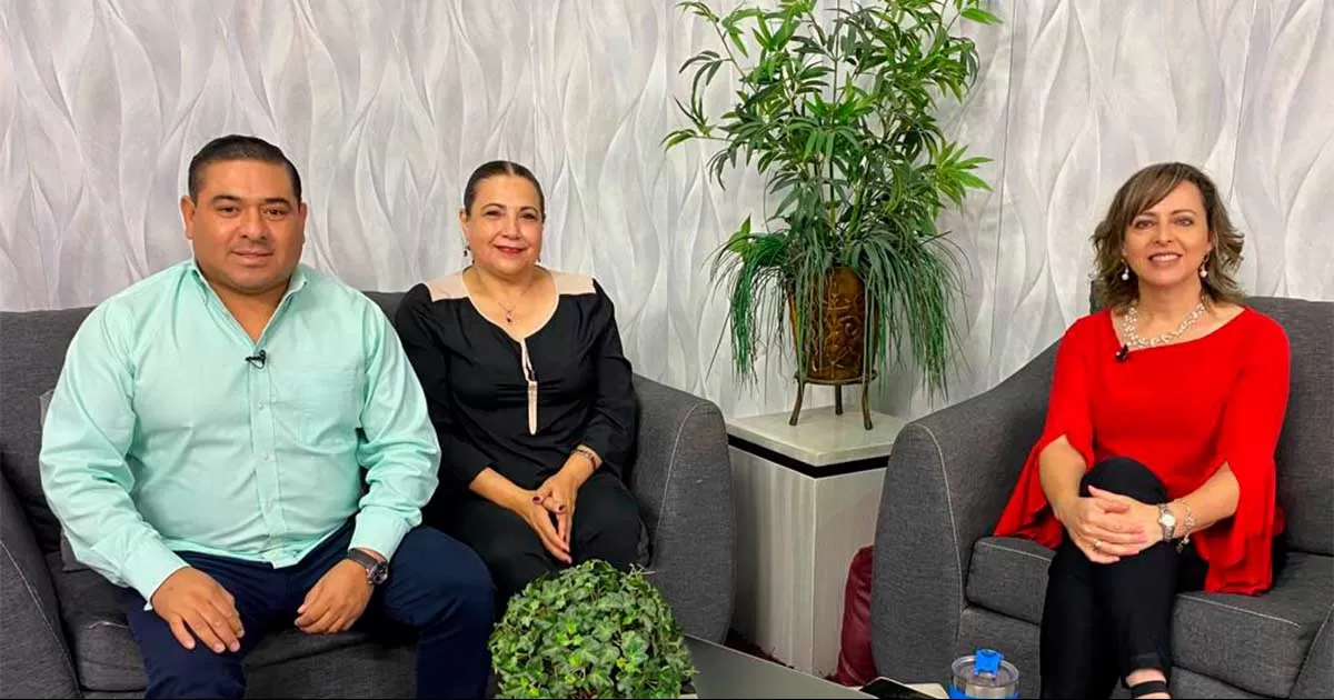 Conducido por Lic. Claudia SÃ¡nchez y Emanuel Infante