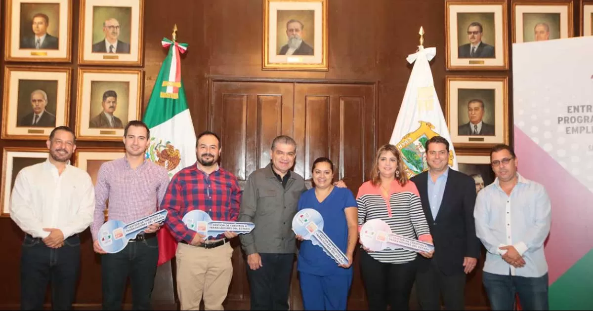 Entrega MARS viviendas del programa de gestión de créditos a empleados estatales