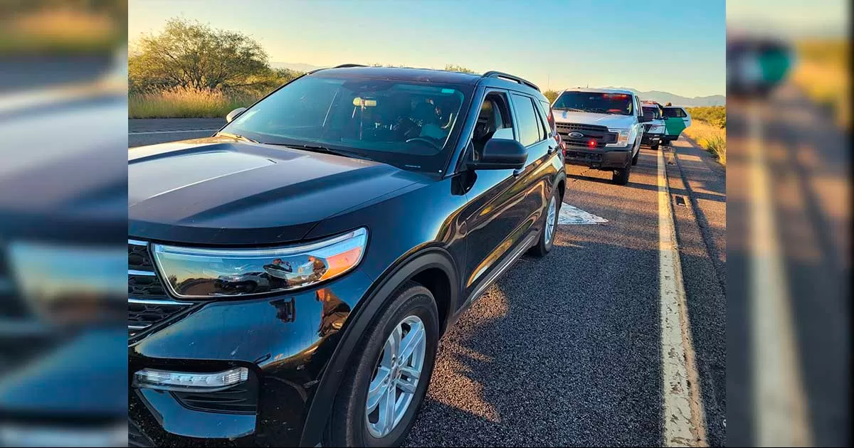 Dos contrabandistas estadounidenses fueron atrapados cuando transportaban indocumentados cerca de la ciudad de Benson.
