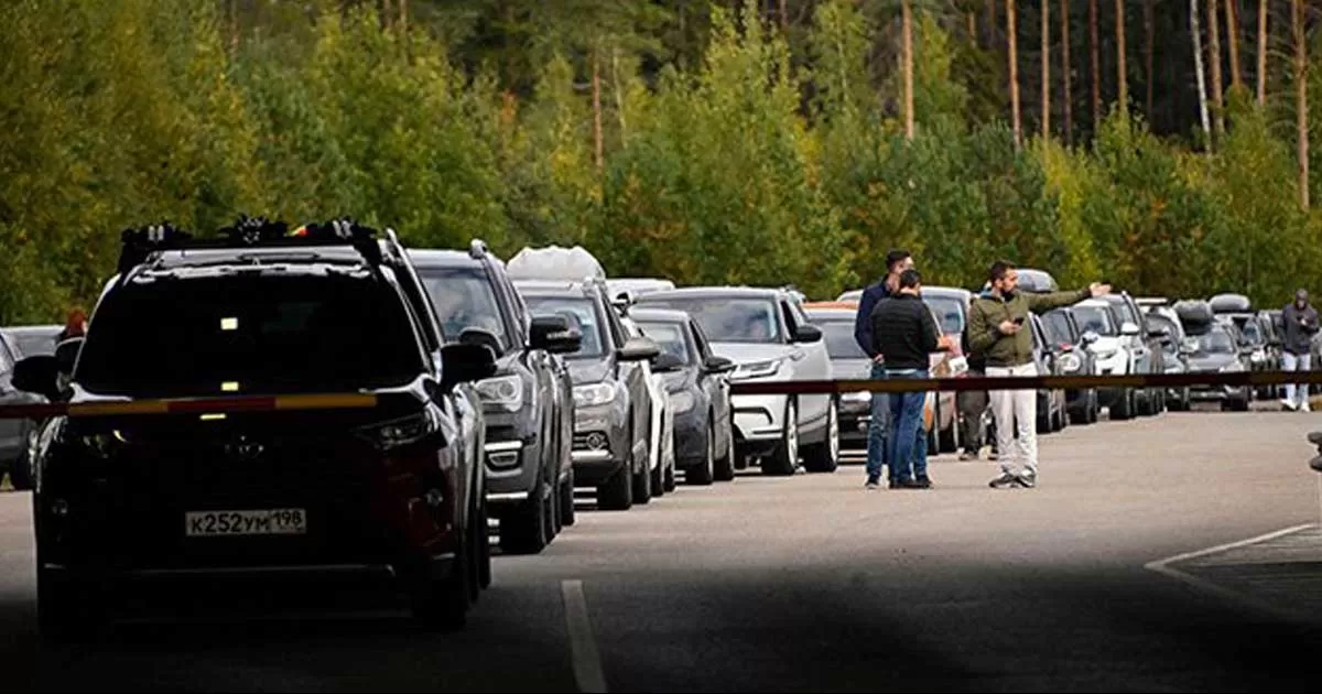 Las autoridades dijeron que llamarÃ­an a 300 mil reservistas, pero muchos rusos temen una movilizaciÃ³n mucho mayor.