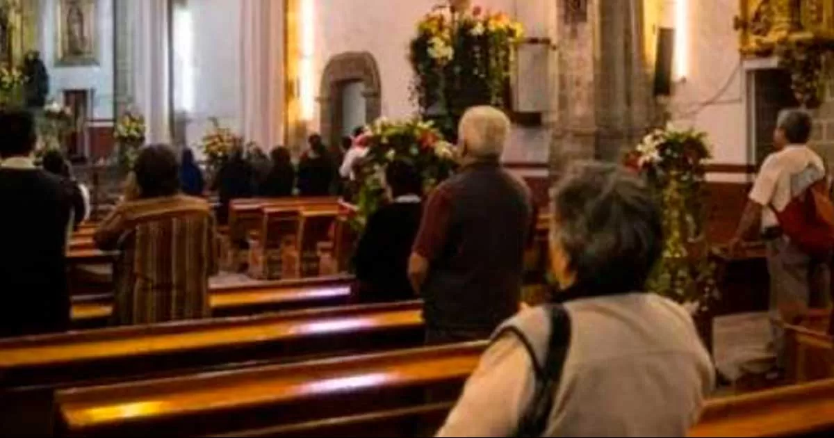 EstÃ¡ por definirse saludo de paz y rezo de Padre Nuestro tomado de la mano.