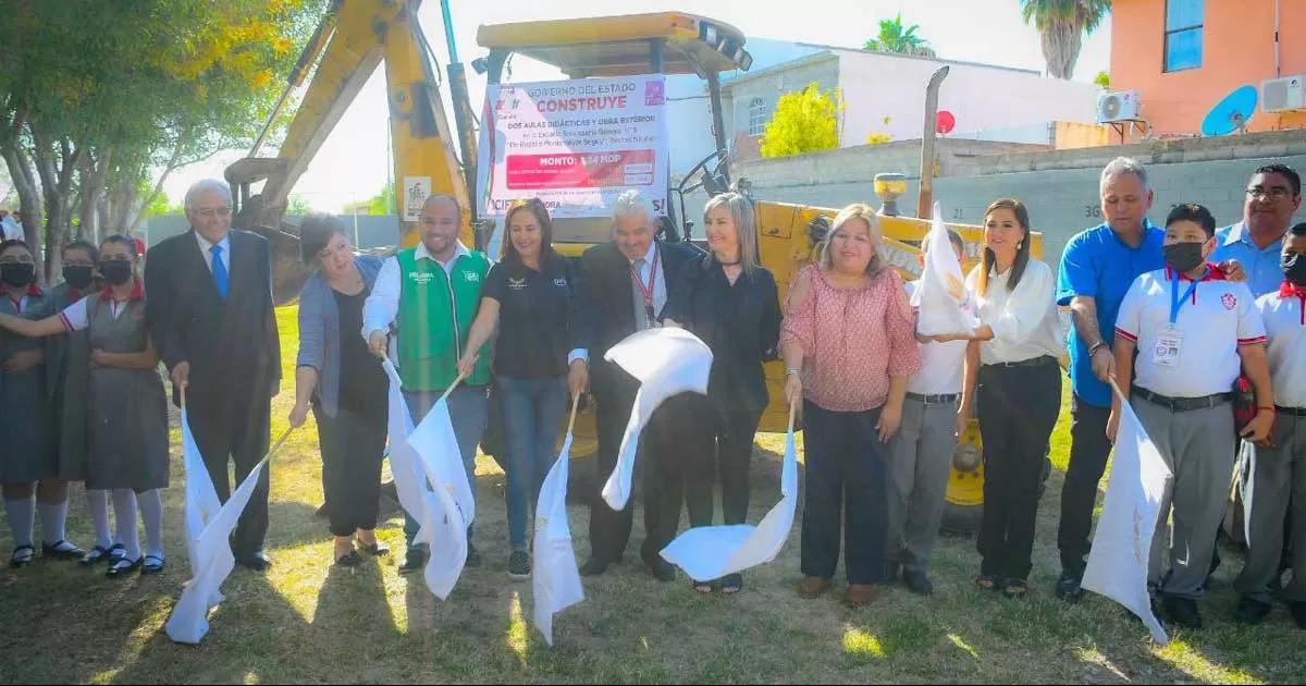 Festejan 15 aÃ±os de secundaria â€œRogelio Montemayorâ€ con apoyos y construcciÃ³n de aulas