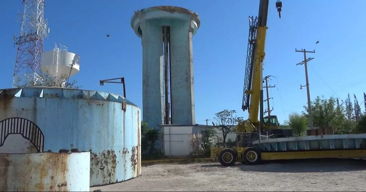 Se complican maniobras para sustituir tanque elevado en el Tecnológico; concluirían éste viernes