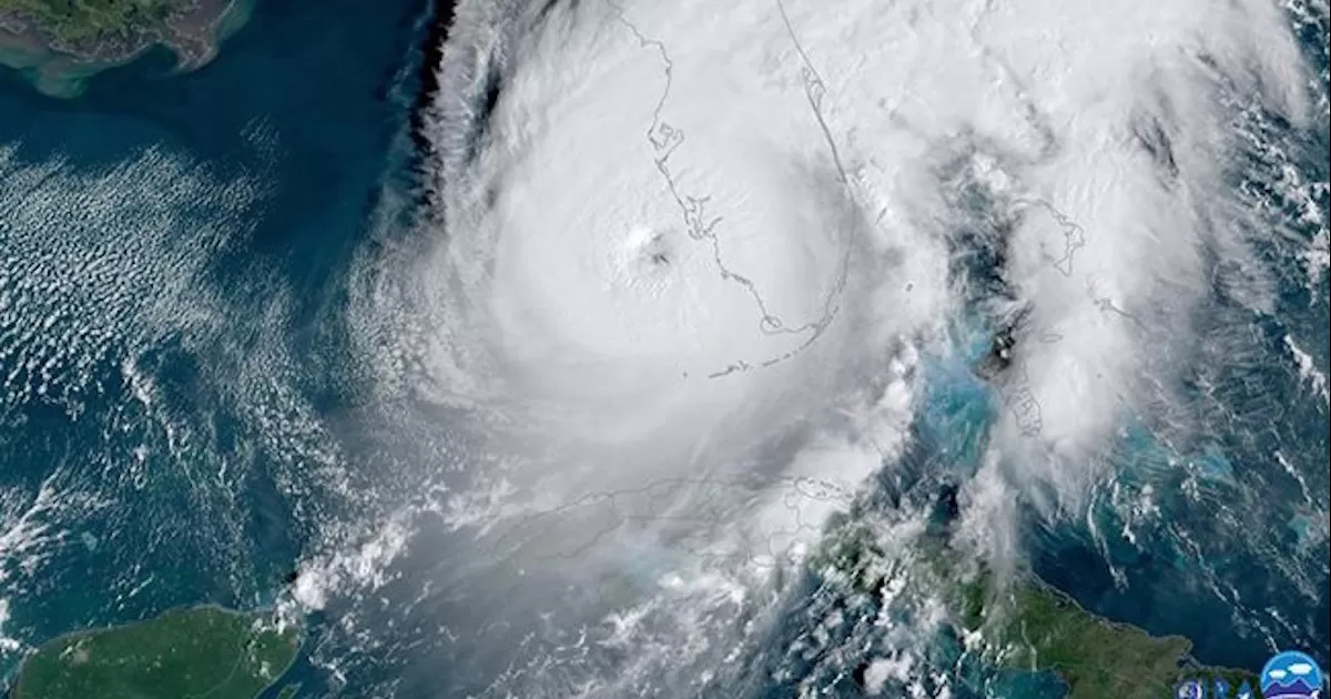 â€˜IncreÃ­blemente peligrosoâ€™, el huracÃ¡n Ian toca tierra en Florida con vientos de 240 km/h