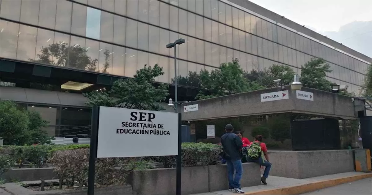 La regularizaciÃ³n serÃ¡ a travÃ©s de un procedimiento administrativo, divididos en cinco grupos, a quienes se les reconocerÃ¡ la basificaciÃ³n.