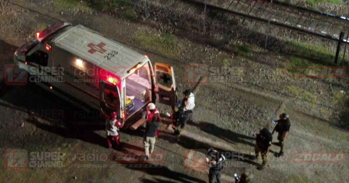 El Migrante, fue trasladado de emergencia al Hospital Salvador ChavarrÃ­a, pero debido a la gravedad perdiÃ³ la pierna izquierda.