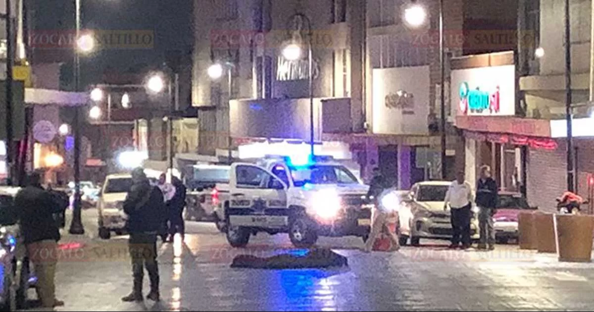 Una más de cumbieros: Chofer atropella y mata a hombre de 50 años en Centro de Saltillo