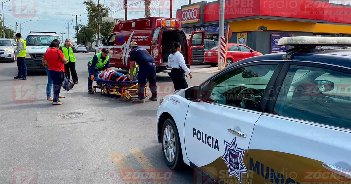 Manda al hospital a motociclista por no respetar derecho de vía