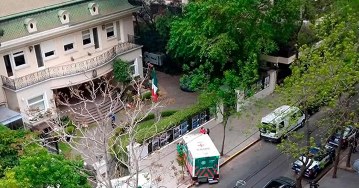 Detienen a un hombre tras intentar entrar en Embajada de México en Argentina