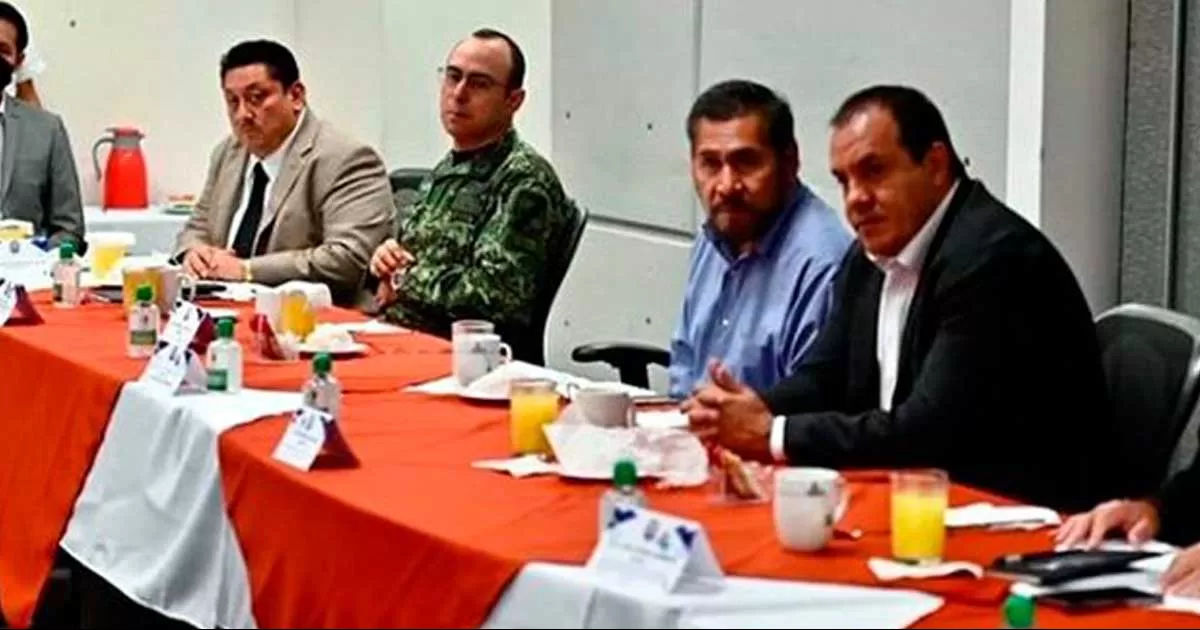 El Gobernador CuauhtÃ©moc Blanco seÃ±alÃ³ que se investigan a narcopolÃ­ticos de Morelos tras asesinato de diputada Gabriela MarÃ­n.