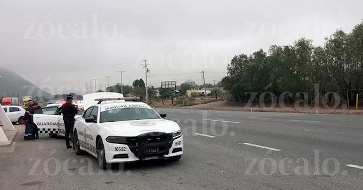 Muere mujer arrollada al intentar cruzar la carretera Monterrey-Saltillo