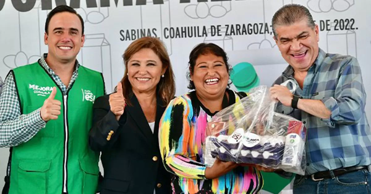 En gira de trabajo por la RegiÃ³n CarbonÃ­fera, el gobernador Miguel Riquelme entrega escrituras e infraestructura educativa