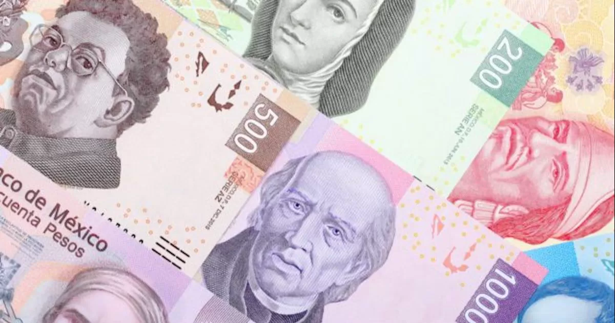 Peso retrocede tras datos de inflación en Estados Unidos