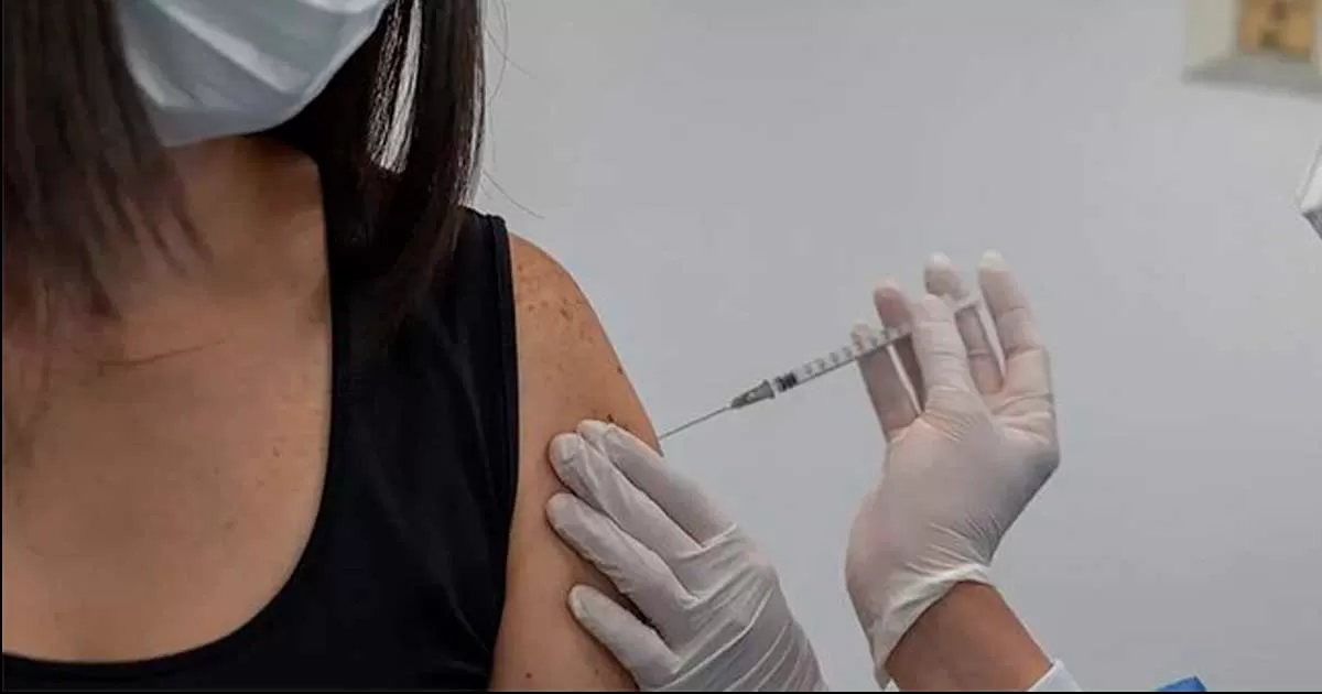 AdemÃ¡s de aplicar el biolÃ³gico de Cansino, los docentes tambiÃ©n recibirÃ¡n la vacuna contra la influenza