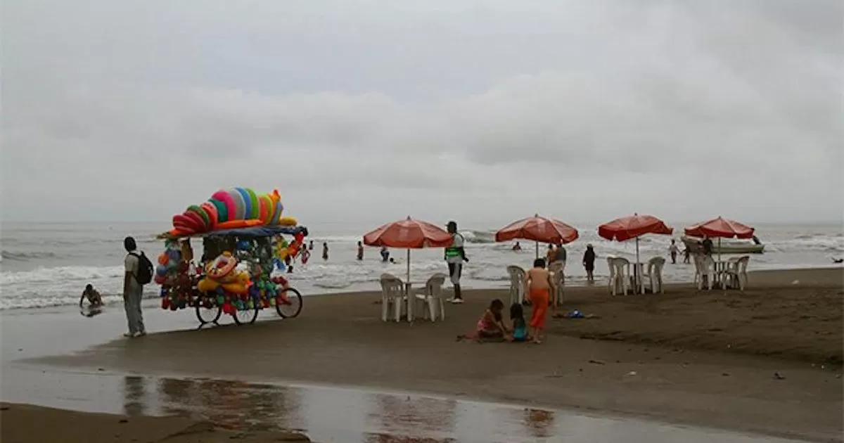 En el Ãºltimo aviso del SMN, Karl se localizÃ³ a 145 kilÃ³metros al nor-noroeste de Ciudad del Carmen