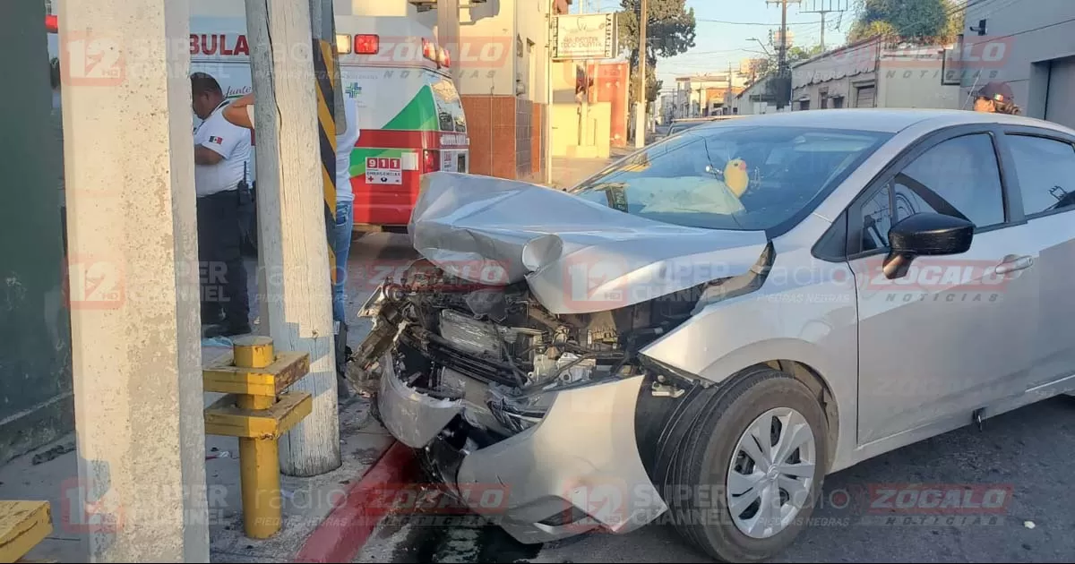 Otro choque en el cruce de Abasolo y Xicoténcatl