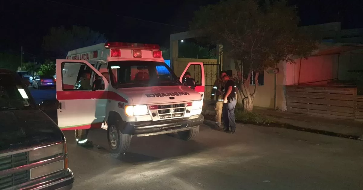 Atienden bomberos siniestro en sector Acoros.
