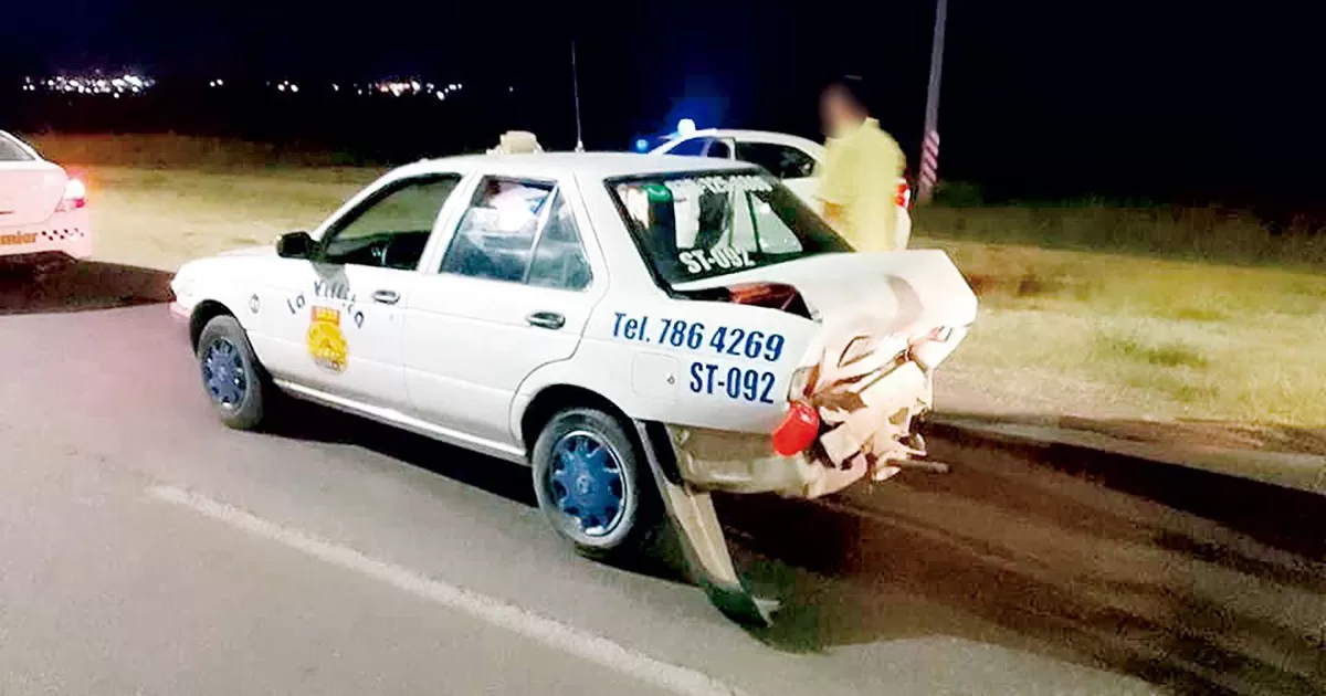 Un fuerte accidente vial dejÃ³ por fortuna sÃ³lo daÃ±os materiales.