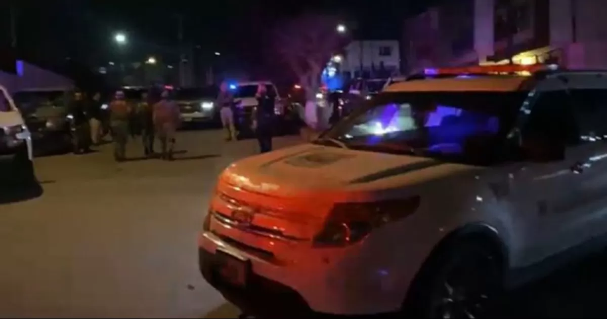 Reportan motín de migrantes venezolanos en estación del INM en Tijuana