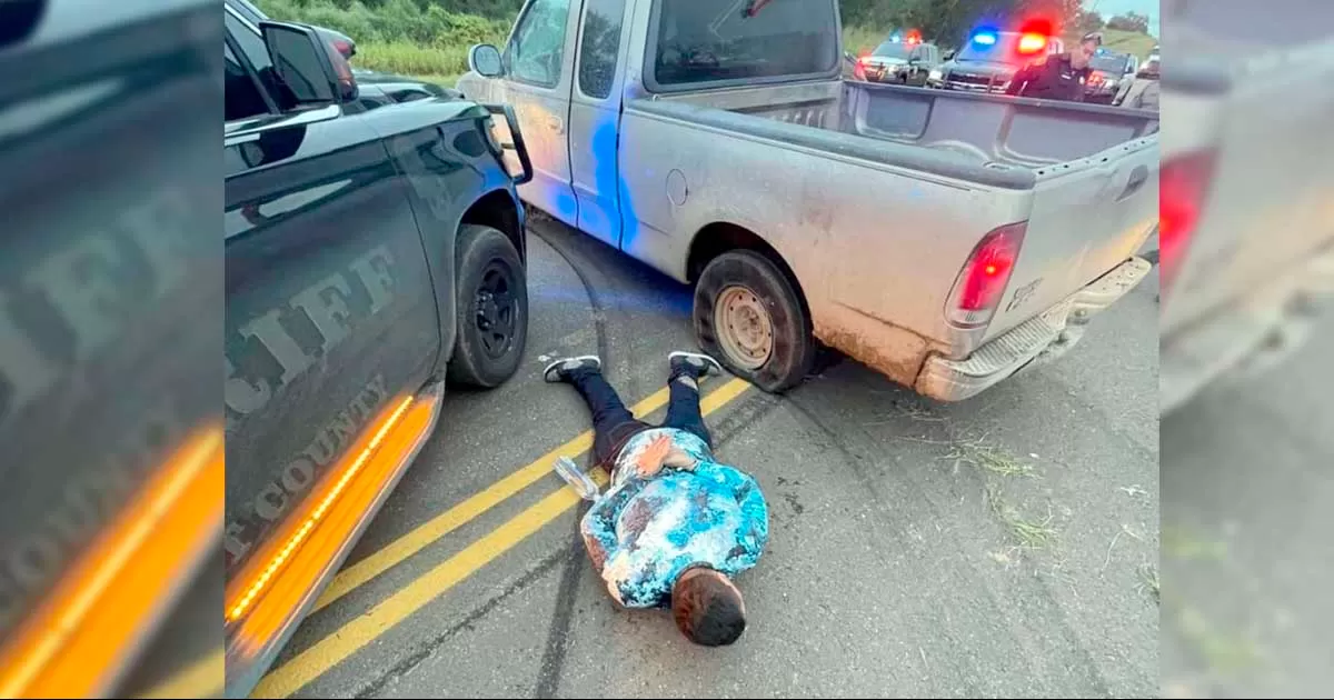 Con todo y migrantes a bordo, desatÃ³ intensa persecuciÃ³n por toda la carretera 85 en el condado de Dimmit